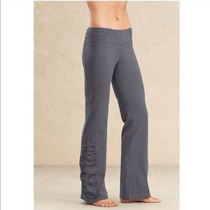 Athleta posture pant, size Large